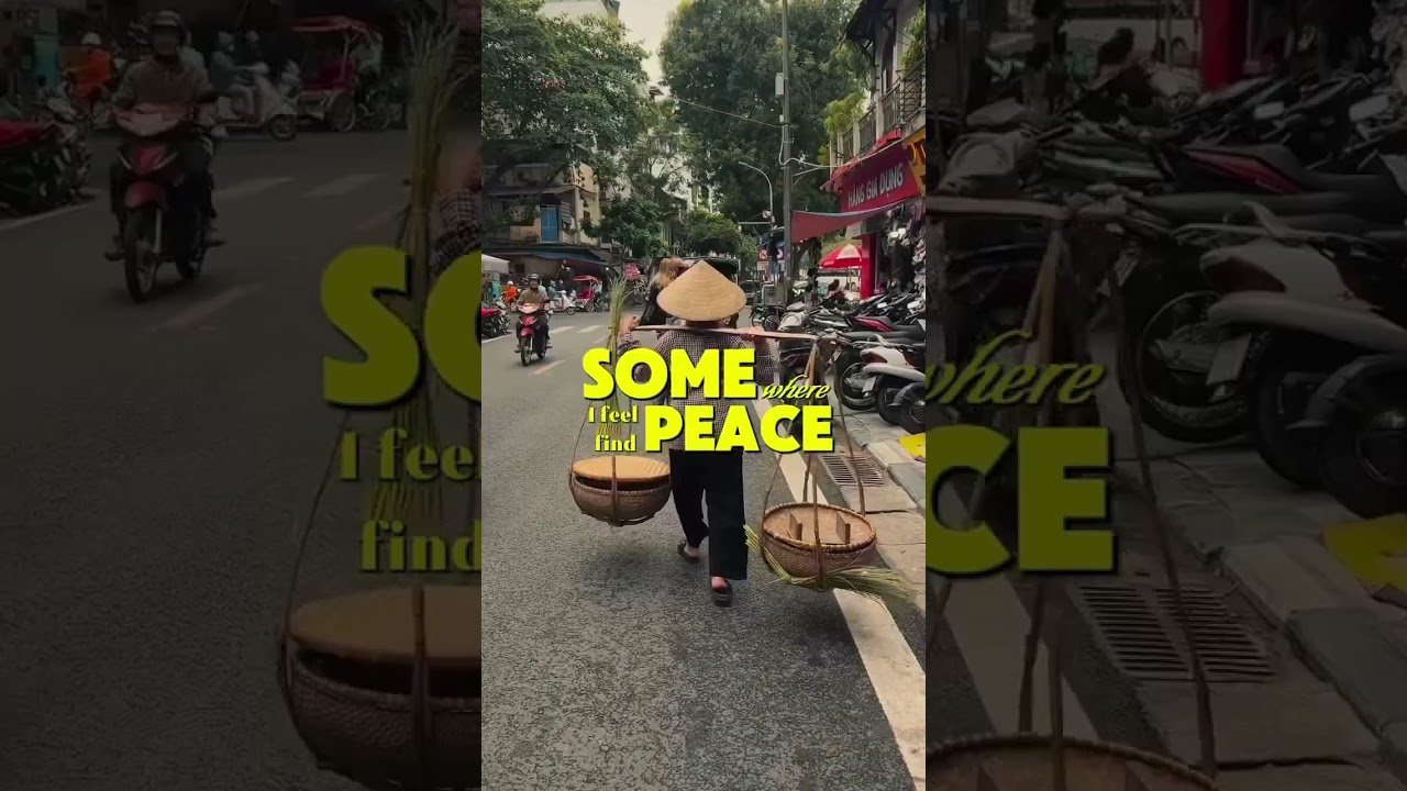 showcases the vibrant streets and rich culture of H&agrave; Nội! 🇻🇳✨ Fun fact  With it