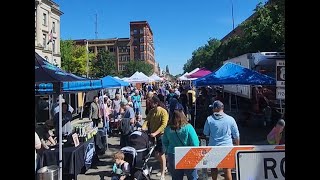 Shopping at the Downtown Bloomington farmers market #news #shorts