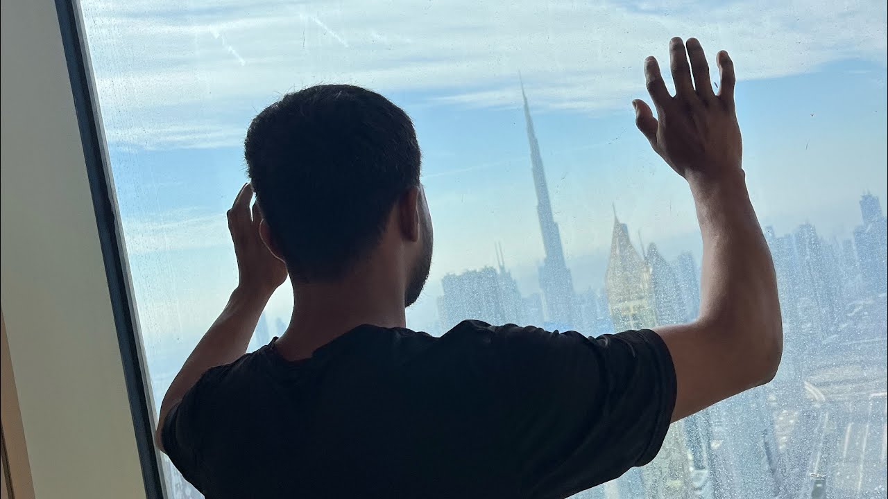 Dubai me new hotal kaam karta hoo dubai trade Center || Dubai life no 