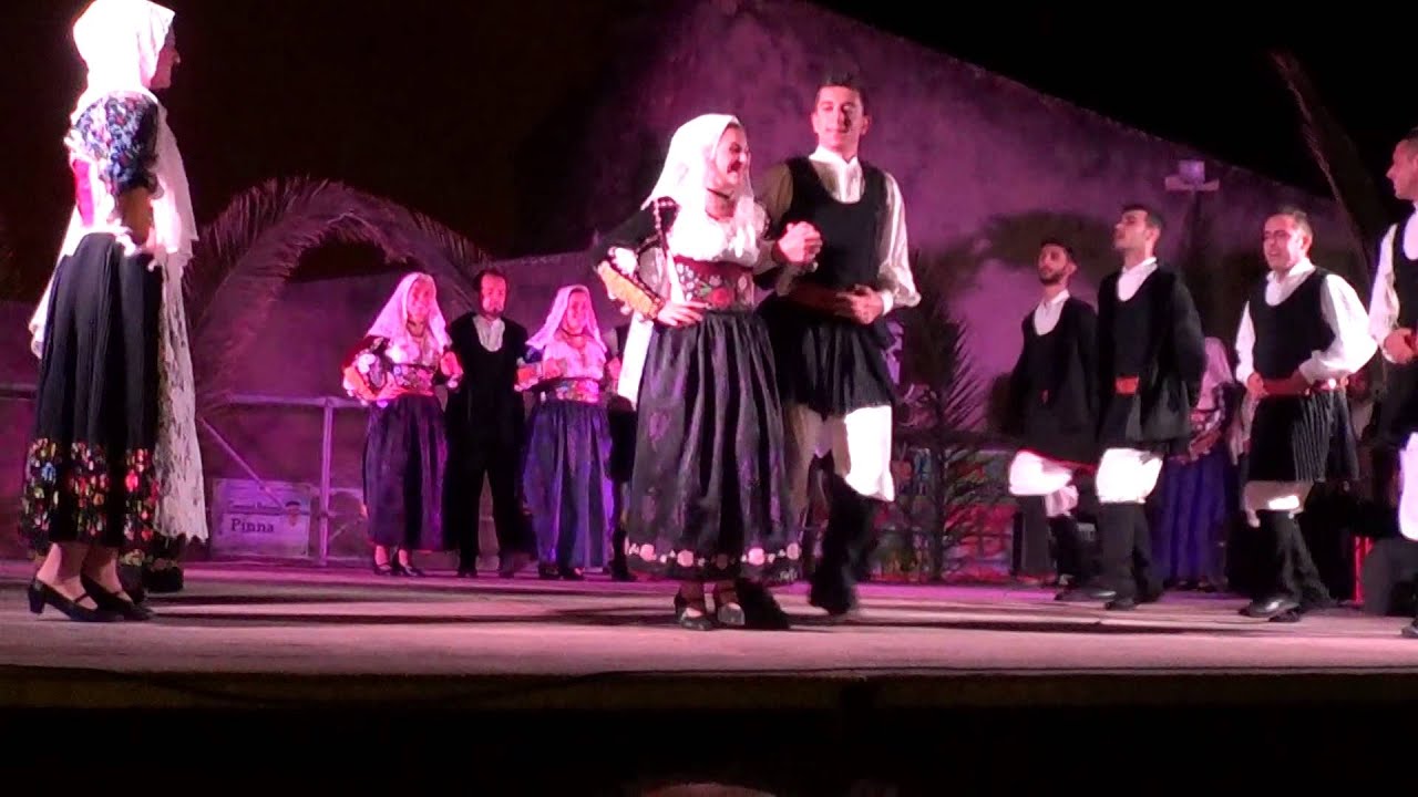 Gruppo Folk Santa Rughe, Uri