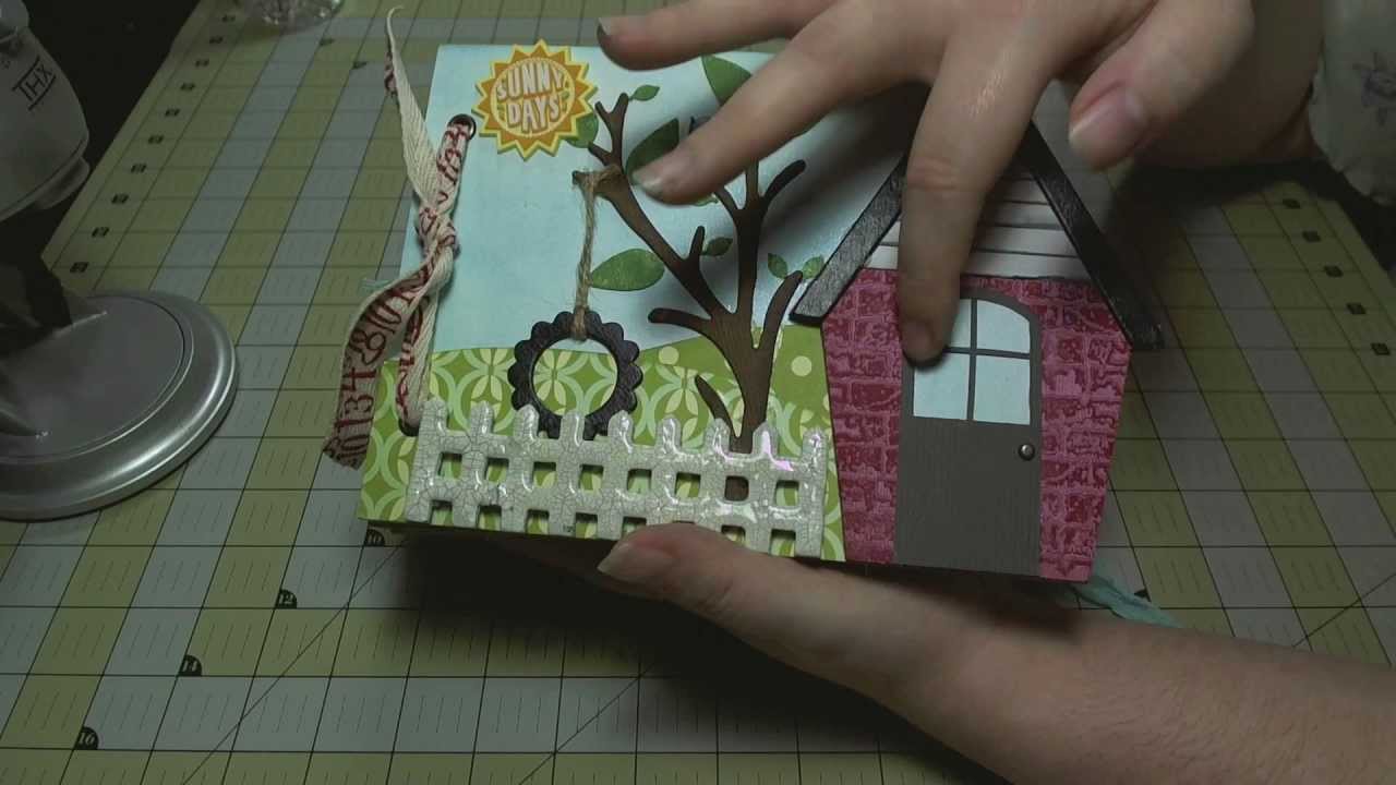 Scrapbook Mini Album: Sunny Days