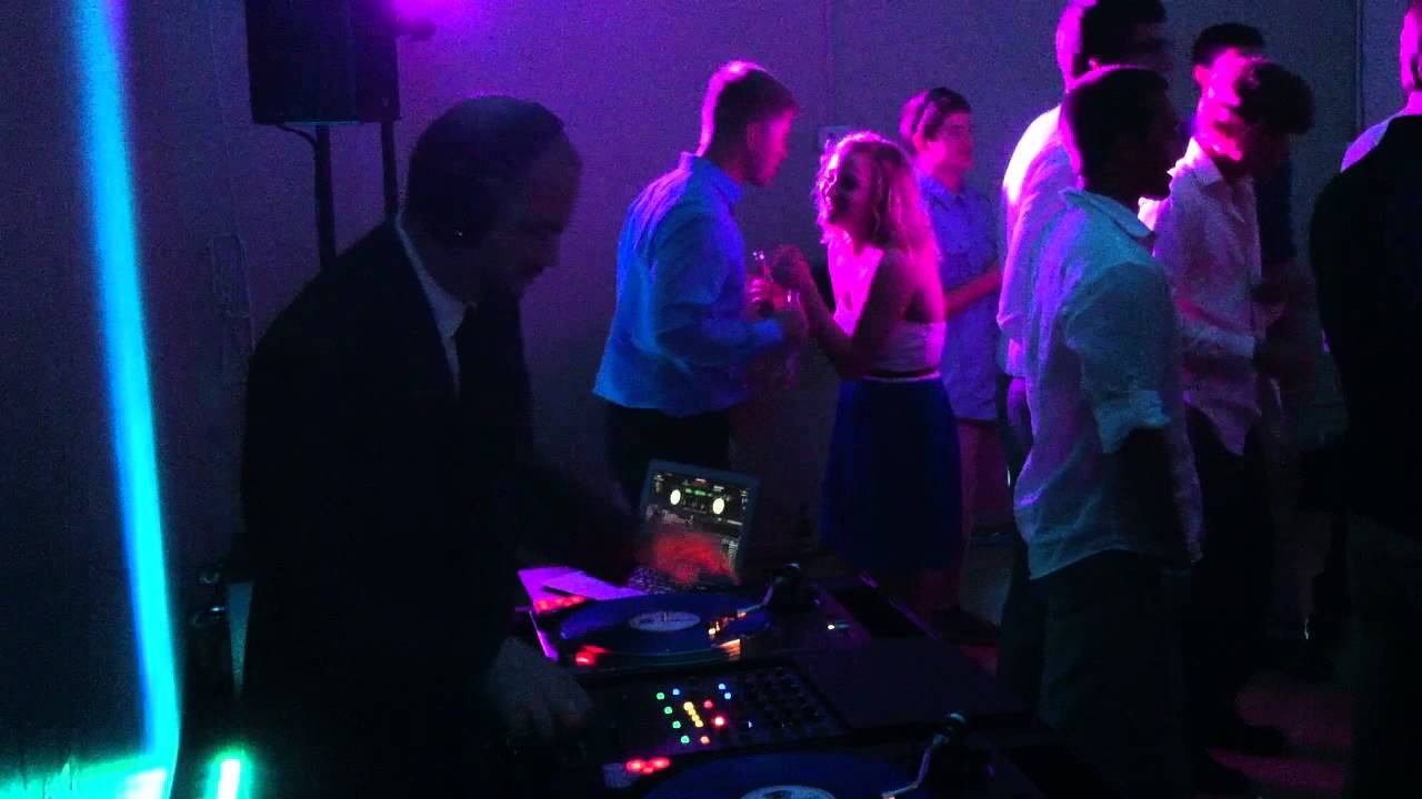 tampax compak DJ Jake Hill - Lisa and Dustin Wedding, Brookings, SD