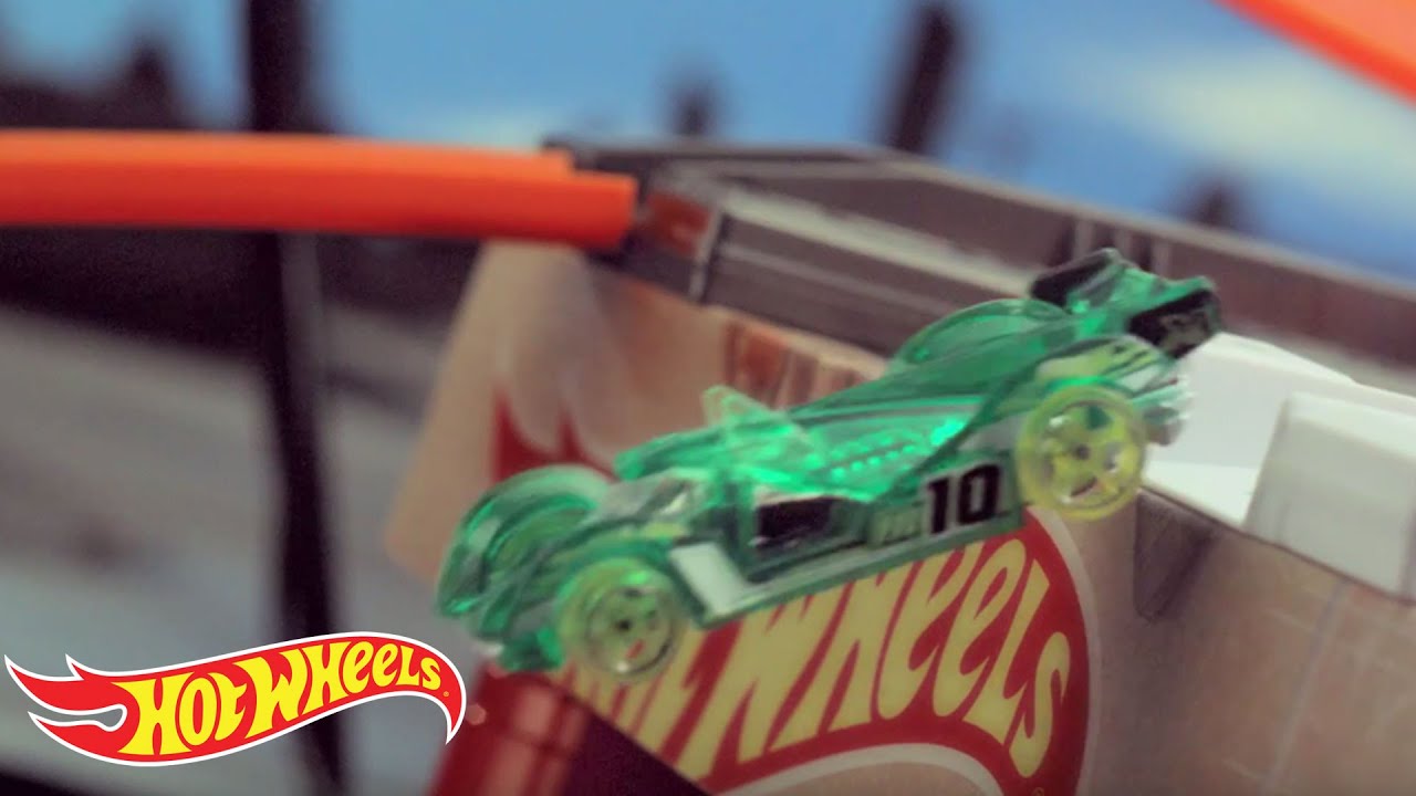 hot wheels track builder youtube