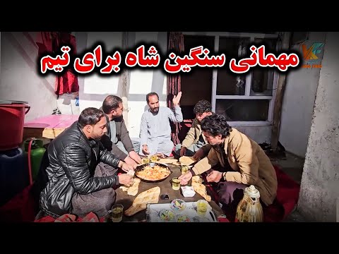 به عیادت سنگین شاه رفتیم و کرایی مزه دار خوردیم 😗😊 