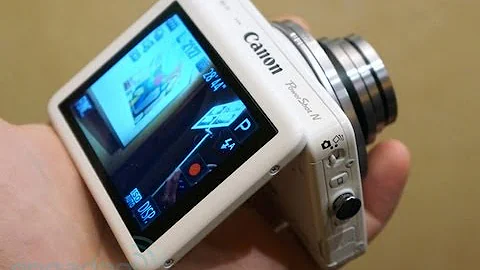 Canon PowerShot N hands-on | Engadget At CES 2013
