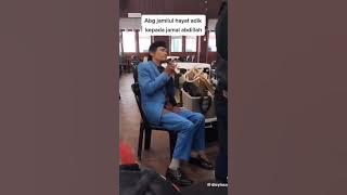 Lama tak dengar suara Jamilul Hayat ni kan