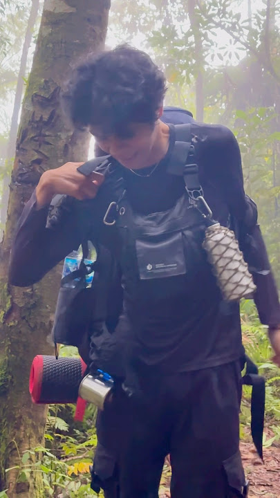 Yang dirasakan pendaki setelah lepas tas yang dipikul seharian... #hiking #trekking #pendaki