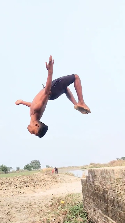 omg #viral #shorts #tiktok #reels #stunt #video