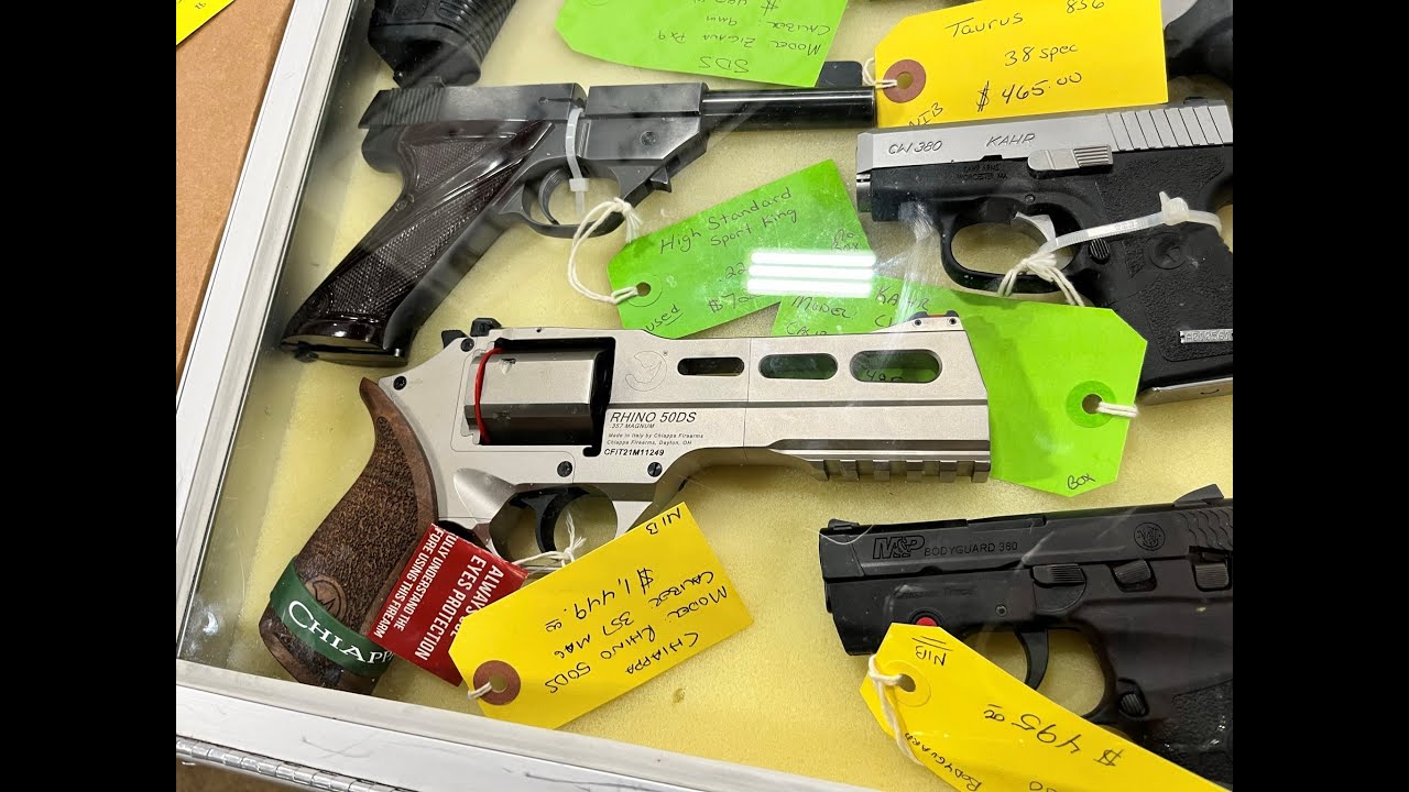 GUN SHOW EXPO, OAKS, PA IT'S EXCITING guns fyp YouTube