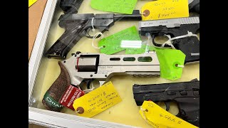 GUN SHOW EXPO, OAKS, PA IT'S EXCITING #guns #fyp