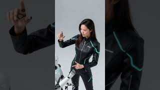 Your Hands Are Now a Remote Control #WearableTech #FutureTech #TechAndTrek