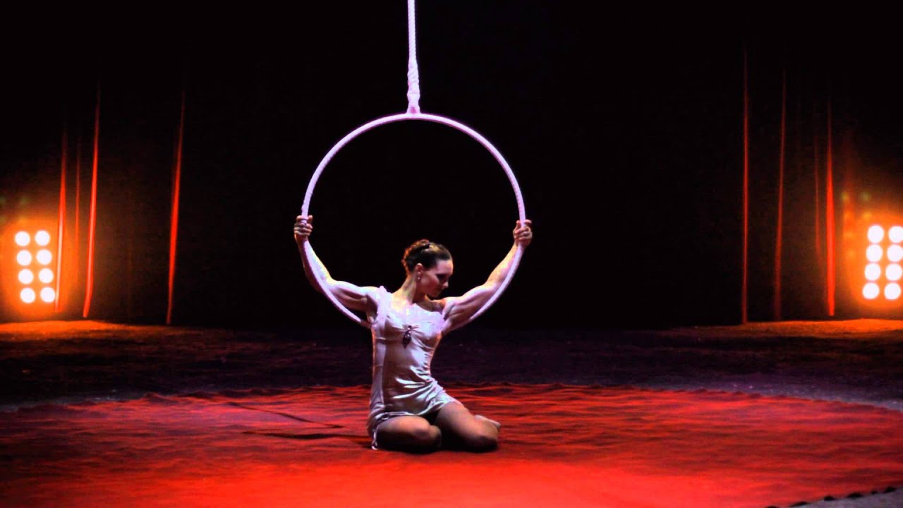 Chloe Gardiol Aerial Hoop Cry Me A River 