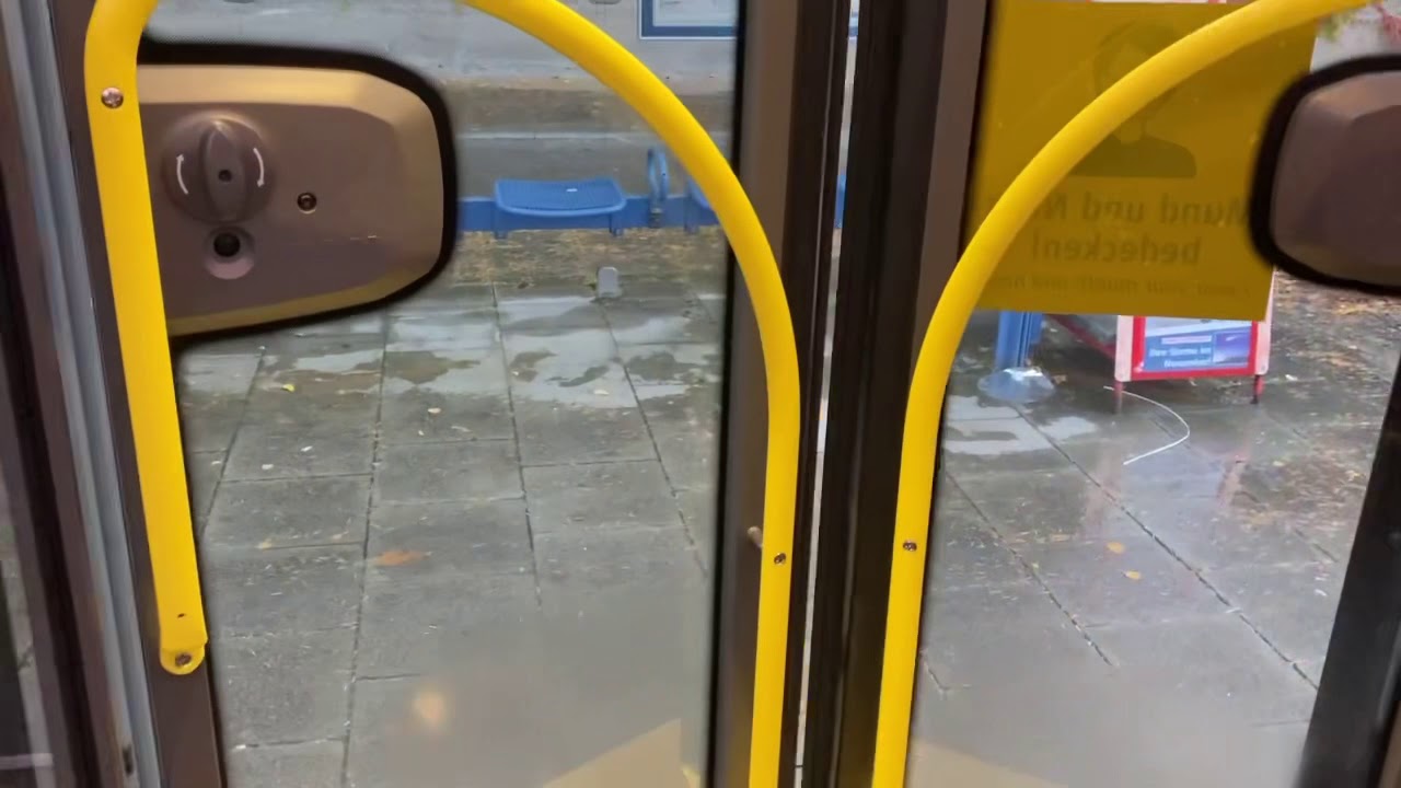 Tür gesräusche Beim Bus Tram und u-bahn In münchen