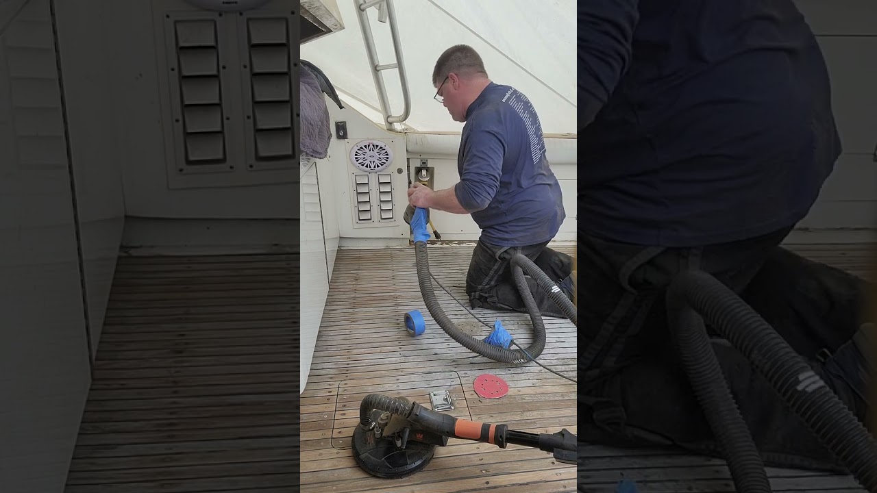 Sanding Teak Finatic Bertram 38 Special
