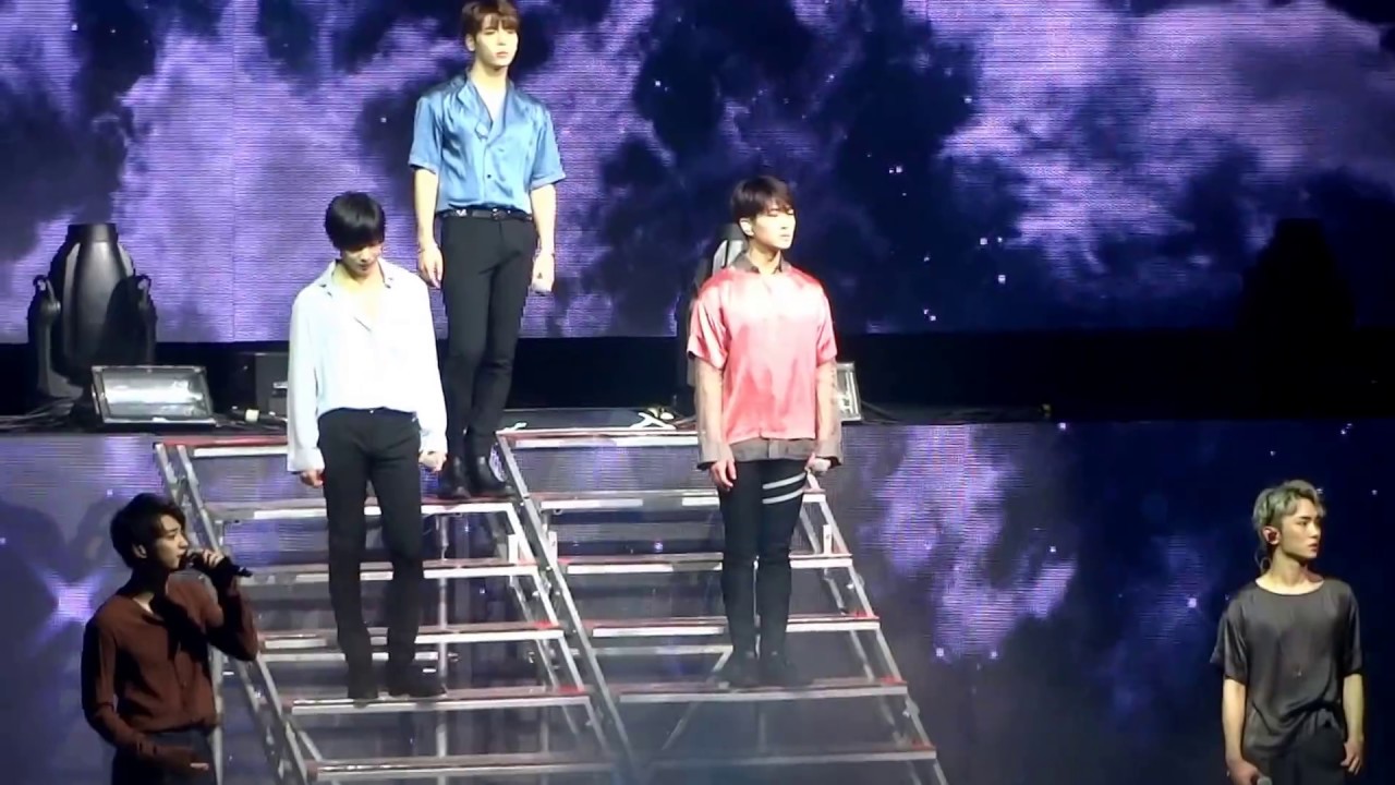 [fancam] 170324 SHINee - Selene 6.23 @ SHINee World V Dallas [Onew focus]