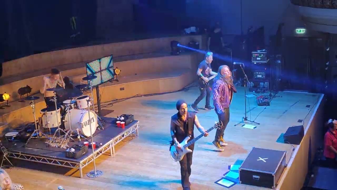 FOZZY Relax Ulster Hall Belfast 2022