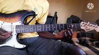 Free hand guitar playing technique without the capo