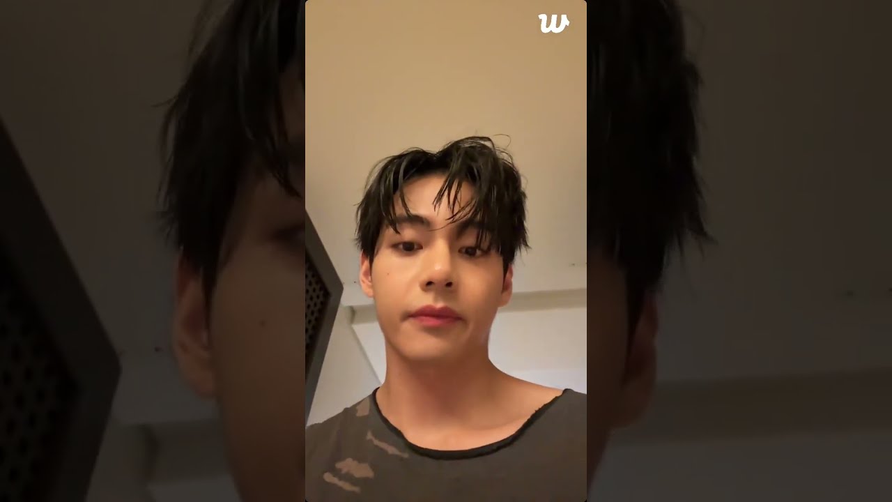 Kim Taehyung Live On Wevers 💜#kimtaehyung#taetae #weverse #taehyunglive #taehyung #btsv #taetaelove