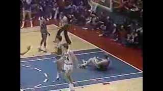 Bobby Jones Posterizes Larry Bird - 1981 ECF BOS VS PHI Game 6