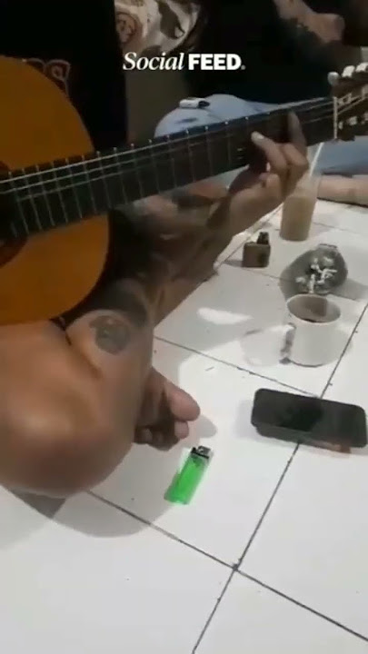 Skill bg joe pyton ini terlalu susah untuk ditiru! #shorts #guitarcover #feast @socialfeedsofficial