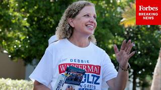 Debbie Wasserman Schultz Wins In Florida Primary For Heavily Black District