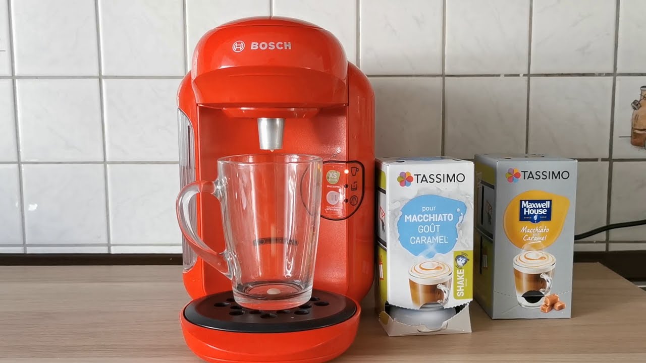 Bosch Tassimo Coffee Machine - Making a Maxwell House Macchiato Caramel 