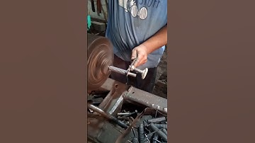 Perfect Thread Cutting on Lathe Machine | Satisfying Metal Work Precision #art #shortvideo