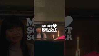 Morgen erscheint eine wunderschöne Akustik-Version von HERZGESTEUERT @meinherzschlaegtschlager 🤍