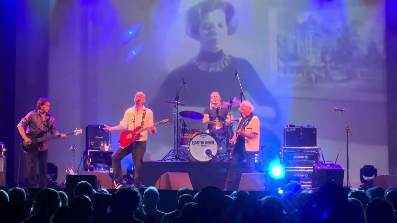 Martin Barre Hunting Girl (Jethro Tull song) YouTube