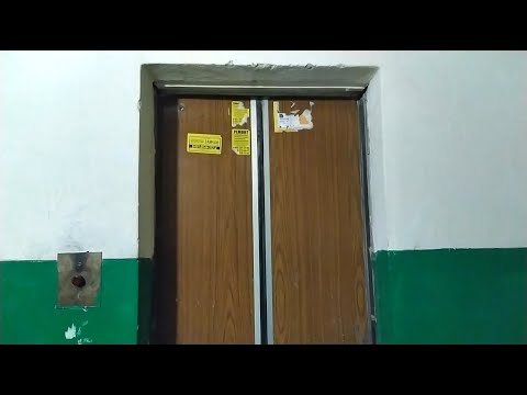 При входе в 4 подъезд висит табличка квартиры. Задачи про квартиры. Сала пригласил петю в гости сказав что живнт 462. Саша пригласил петю в гости. Подъезд квартиры.