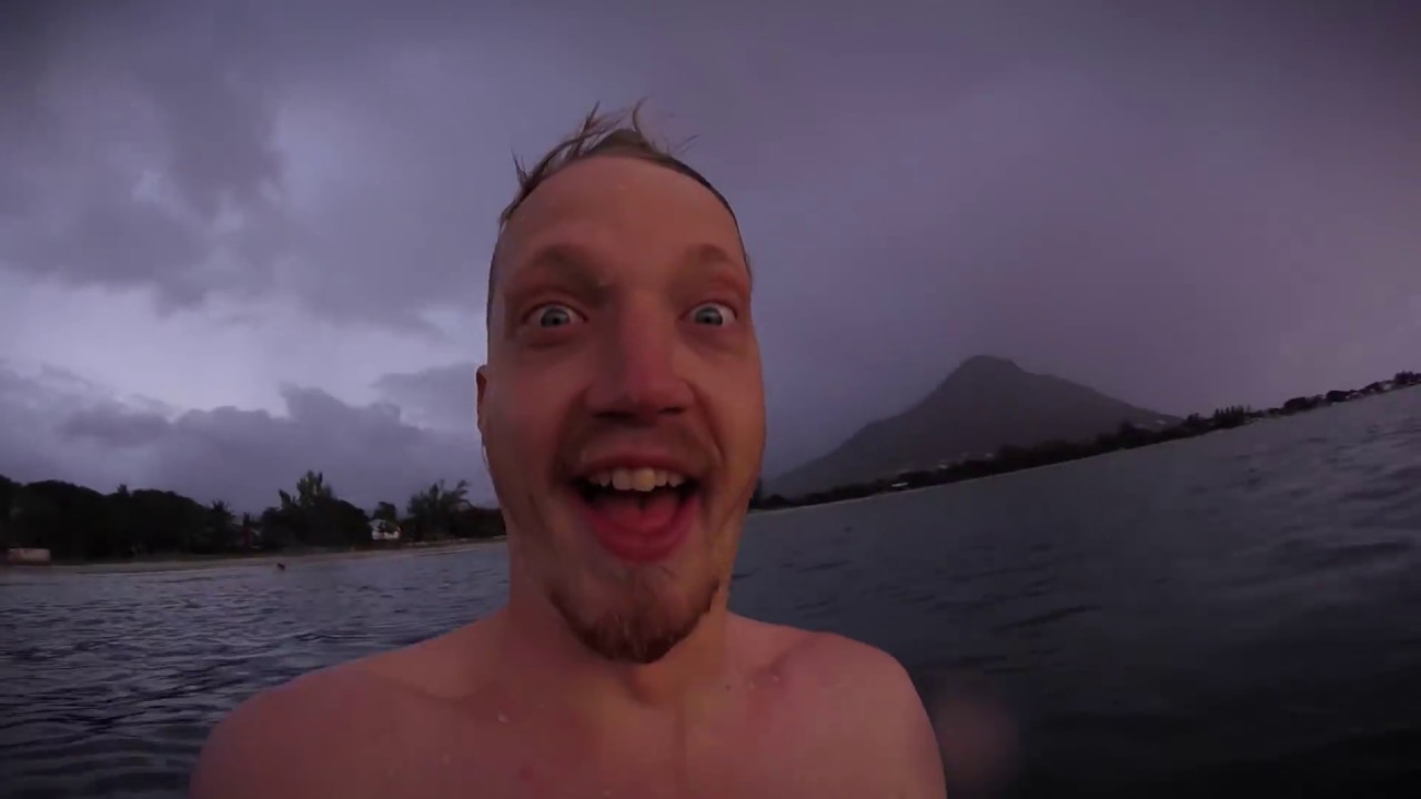 Game Jam Island 1 - Episode 2: Are things falling apart already?