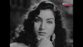 लताजी और मुकेशजी का रोमांटिक गाना - Nazar Nazar Se Ho Rahi Hai Baat Pyar Ki | Main Nashe Mein Hoon