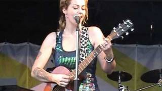 Anneke van Giersbergen - 06 - I Want (live in Alkmaar, 15 August 2010) Resimi