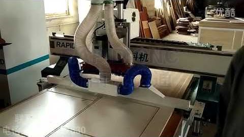 Automatic loading and unloading wood cutting CNC Router