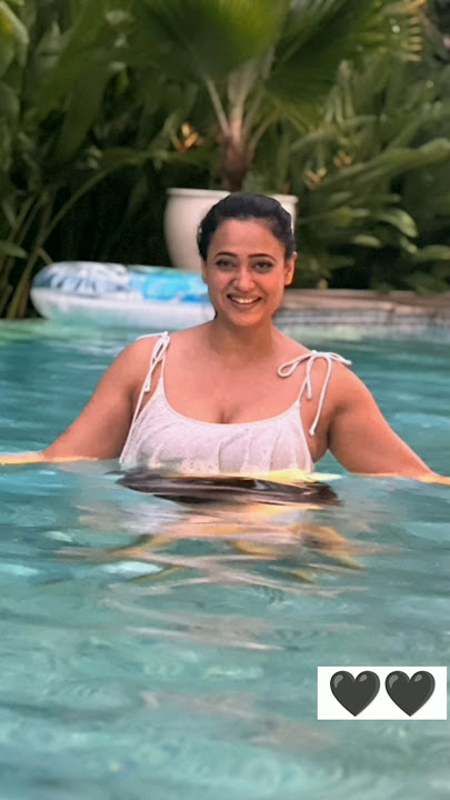 Shweta tiwari video #shorts #shwetatiwari #shwetatiwarinews #shwetatiwarisongs #shweta