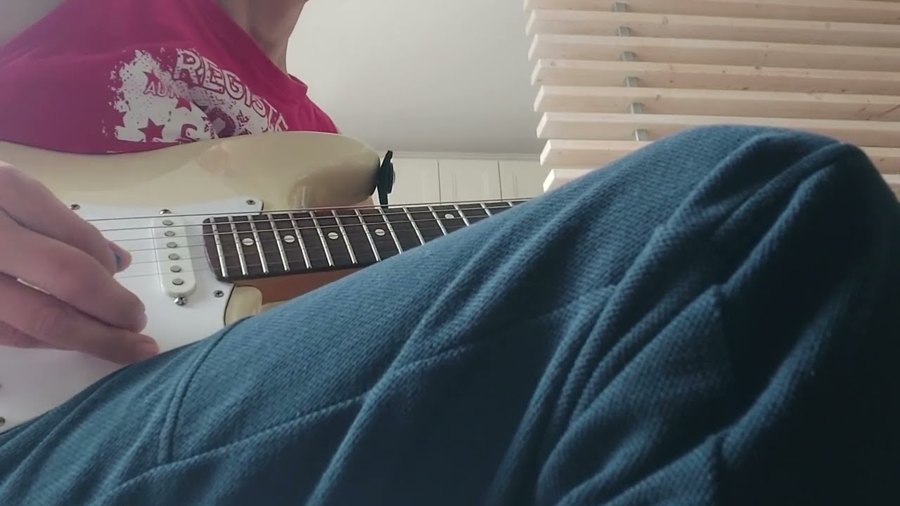 Tc Electronic G-Sharp with  Fender Stratocaster