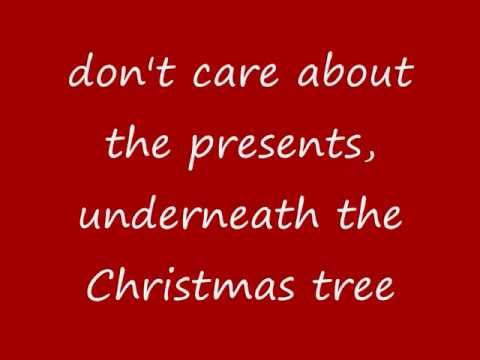 Mariah Carey Justin Bieber All I Want For Christmas Is You Lyrics On Screen Youtube