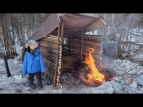 Bushcraft Survival Shelter