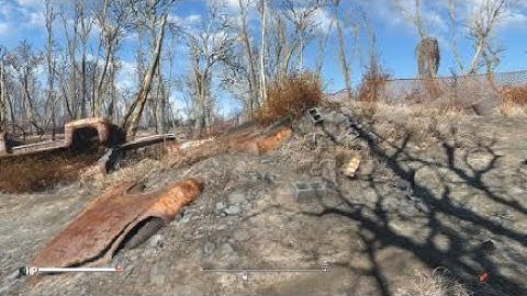 Sentry Bot explodes cuz i need fusion cores