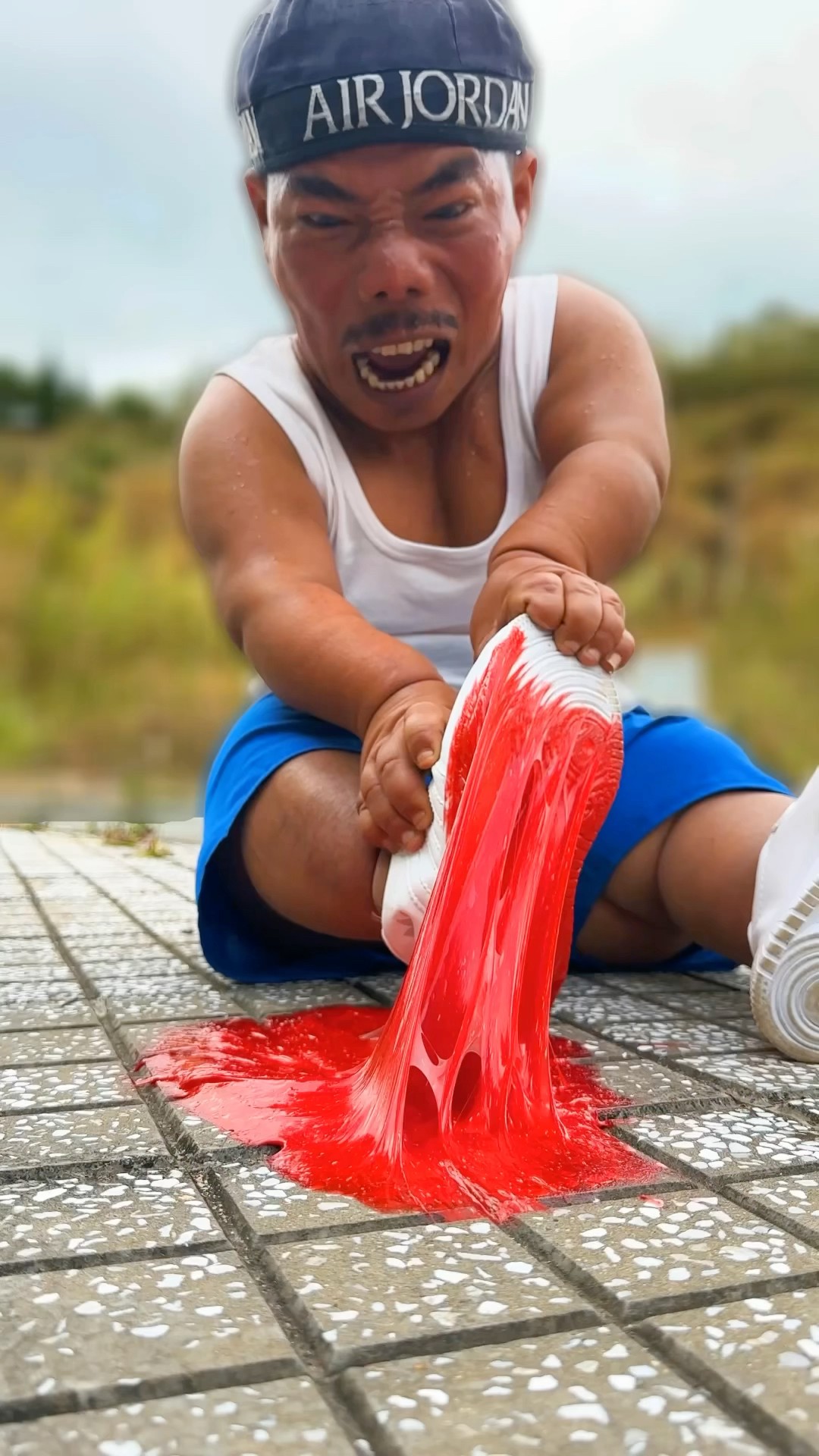 ToRung comedy: super glue ?