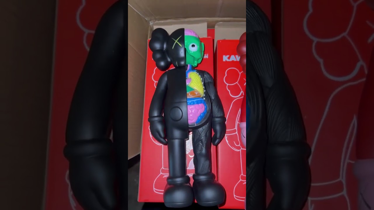 🔥Новинка KAWS 37см❗️Товар ниже по цене чем Китае Наши цены:От 3 шт - 990т 20 шт - 950т 50 шт - 900