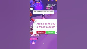 Catching Scammers In Adopt Me 😲 #adoptme #roblox