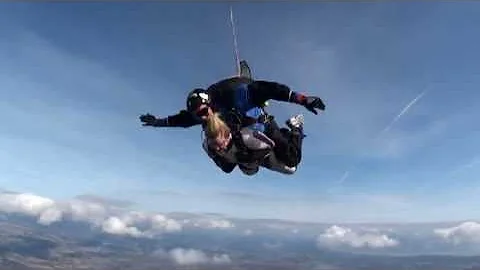 Janet Phipps Skydive