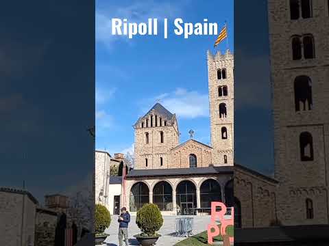 Ripoll | Spain 🇪🇦 #ripoll #spain #autumn #travel  #tourism #tour