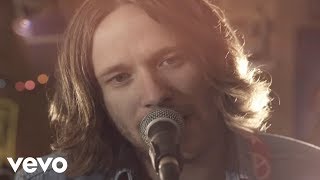 Watch Whiskey Myers Dogwood video