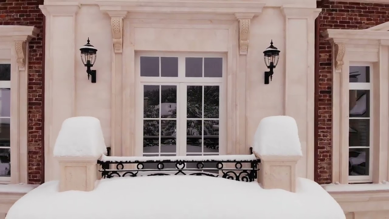 Загородная резиденция зимой ❄️ Показываем, как пространство живёт в холодный сезон 