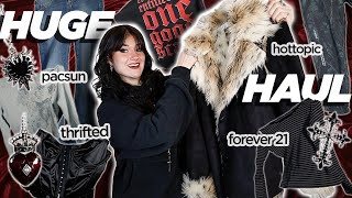 WINTER Clothing Haul 2024 ❄️🛍 | hot topic, forever 21, thrifted, etc.