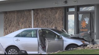 Car crashes into doors of Marijuana dispensary in Ohio