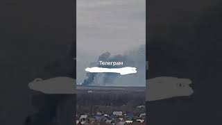 В російському оренбурзі палає газопереробний завод