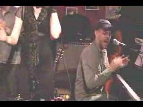 Ollabelle - Before This Time auf YouTube ansehen Ollabelle - Before This Time auf YouTube ansehen